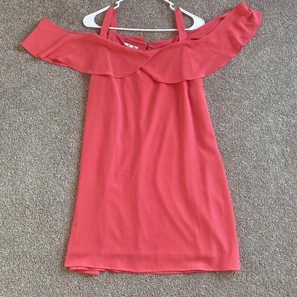 Dress - Picture 2 of 5